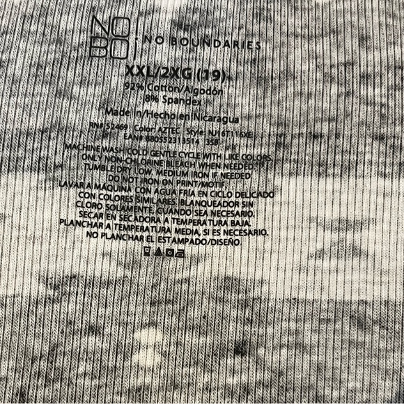 No Boundaries  Aztec Black & Gray long sleeve top  Sz XxL 2XG - Picture 3 of 3